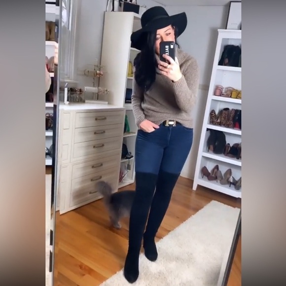 L.L. Bean Tan Taupe Marled Cowl Neck Sweater Sz Medium - Picture 5 of 9